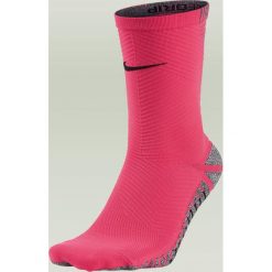 Skarpetogetry piłkarskie: Nike Skarpety piłkarskie Nike Grip Strike Light Crew kolor różowy 41-43 (SX5486 617)