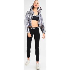 Kurtki damskie: Ivy Park CROP JACKET Kurtka wiosenna metallic