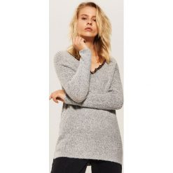 Sweter z koronką - Jasny szar. Szare bez kategorii marki House, s, z koronki. Za 69,99 zł.