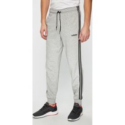 Adidas Performance - Spodnie. Szare spodnie męskie adidas Performance, na co dzień, m, bez wzorów, z bawełny, sportowe. W wyprzedaży za 159,90 zł.