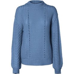 Sweter "Lamar" w kolorze niebieskim. Niebieskie bez kategorii Pieces, xs, z dzianiny. W wyprzedaży za 90,95 zł.