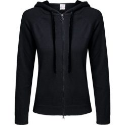 Bluza DEHA HARMONIC Czarny. Czarne bluzy damskie marki Deha, bez wzorów, z kaszmiru, bez rękawów, z kapturem. W wyprzedaży za 664,00 zł.