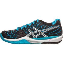 Buty w kolorze czarno-niebieskim do gry w tenisa. Niebieskie buty sportowe damskie Asics, bez wzorów, sportowe, tenisowe. W wyprzedaży za 249,95 zł.