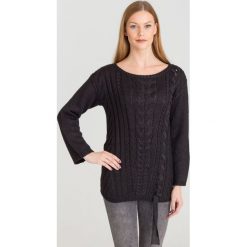 SWETER LIU JO. Czarne swetry damskie Liu Jo, xs, z aplikacjami, ze splotem, bez rękawów, bez kaptura. Za 439,45 zł.