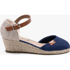 Mustang - Espadryle. Niebieskie koturny damskie Mustang, bez wzorów, z materiału, bez obcasa, na obcasie. W wyprzedaży za 149,90 zł.