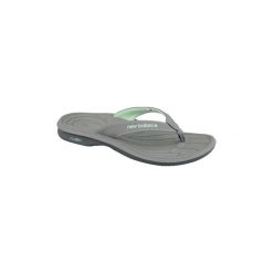 Japonki New Balance W6091GR. Szare klapki damskie New Balance, bez wzorów, bez obcasa. Za 99,99 zł.