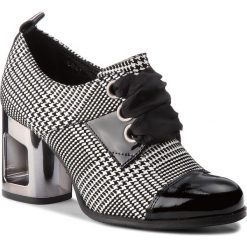 Półbuty ANN MEX - 8841 01KR+01L Czarny. Czarne półbuty damskie marki Ann Mex, bez wzorów, ze skóry, eleganckie, bez obcasa, na obcasie, bez zapięcia. Za 249,00 zł.
