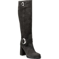 Kozaki SOLO FEMME - 26529-15-F54/000-01-00 Szary. Szare buty zimowe damskie marki Solo Femme, z materiału, na szpilce. W wyprzedaży za 339,00 zł.