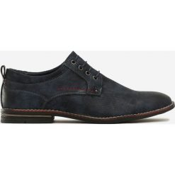 Granatowe Półbuty Little Known. Niebieskie buty wizytowe męskie Born2be, na lato, bez wzorów, z nubiku, eleganckie, z okrągłym noskiem, na sznurówki. Za 109,99 zł.