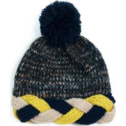 Czapka damska Złota nić czarna. Czerwone czapki zimowe damskie marki Art of Polo. Za 36,52 zł.