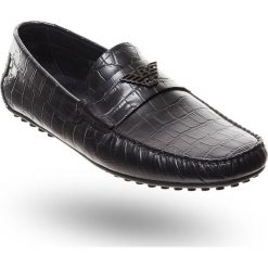 Mokasyny Emporio Armani. Czarne buty wizytowe męskie ze skóry. Za 1034,50 zł.