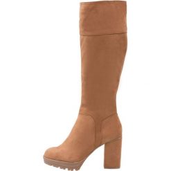 Buty zimowe damskie: New Look CALIPO Kozaki na obcasie tan