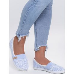 Niebieskie Tenisówki Excitant. Niebieskie trampki dziewczęce Renee, bez wzorów, bez zapięcia. Za 49,99 zł.