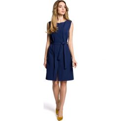 Granatowa Wyjściowa Sukienka bez Rękawów z Plisą. Niebieskie sukienki damskie Molly.pl, na co dzień, s, w paski, eleganckie, bez kołnierzyka, bez rękawów, midi, proste. Za 138,90 zł.