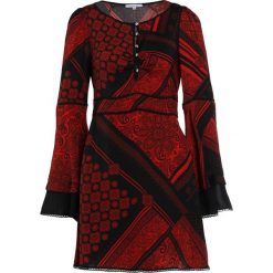 Sukienki hiszpanki: Patrizia Pepe Sukienka koszulowa red/black