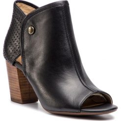 Sandały GEOX - D Eudora G D828ZG 000LS C9999 Black. Czarne klapki damskie Geox, z aplikacjami, ze skóry, bez obcasa, na obcasie. W wyprzedaży za 399,00 zł.