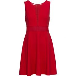 Sukienka z prześwitującymi wstawkami bonprix czerwony. Czerwone sukienki damskie bonprix, bez wzorów, eleganckie, bez kołnierzyka, bez rękawów. Za 139,99 zł.