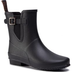 Kalosze TRETORN - Nicole 472651 Black 11. Czarne kalosze damskie Tretorn, z tworzywa sztucznego, bez obcasa, bez zapięcia. Za 329,00 zł.