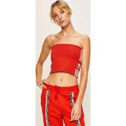 Adidas Originals - Top. Czerwone topy damskie adidas Originals, bez wzorów, z elastanu, bez kołnierzyka. W wyprzedaży za 69,90 zł.