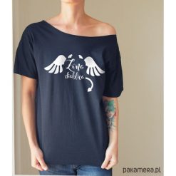 Żona diablica Krótki czarny Oversize. Czarne bluzki damskie marki Pakamera, s, bez wzorów, bez kołnierzyka. Za 85,00 zł.