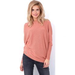 Morelowa Asymetryczna Swetrowa Bluzka Oversize. Pomarańczowe bluzki damskie Molly.pl, uniwersalny, bez wzorów, biznesowe, bez rękawów, bez kaptura. Za 159,90 zł.