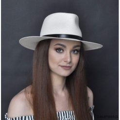 Kapelusz damski panama ANTONIA. Kapelusze damskie Pakamera, na lato, ze skóry. Za 230,00 zł.