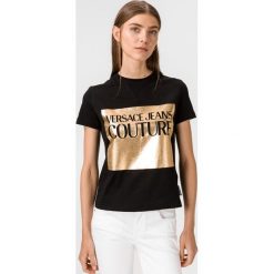 Versace Jeans Couture Koszulka Czarny. Czarne koszulki damskie Versace Jeans Couture, s, z nadrukiem, z bawełny, bez kołnierzyka. Za 533,95 zł.