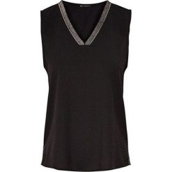 ONLY Koszulka damska Sharon S / L z dekoltem w serek Black (rozmiar 34). Czarne koszulki damskie ONLY, s, bez wzorów, z dekoltem w serek. W wyprzedaży za 61,00 zł.