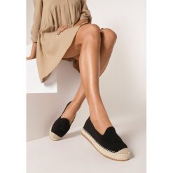 Czarne Espadryle Abaphite. Czarne espadryle damskie Born2be, bez wzorów, bez obcasa. W wyprzedaży za 74,99 zł.