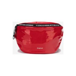 Desigual Riňo Forever Young Nerka Czerwony. Czerwone nerki damskie Desigual, bez wzorów, z materiału, bez dodatków. Za 223,95 zł.