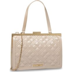 Torebka LOVE MOSCHINO JC4053PP1ALI0110. Brązowe torebki klasyczne damskie Love Moschino, bez wzorów, na ramię, bez dodatków. W wyprzedaży za 449,00 zł.