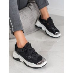 CZARNE SNEAKERSY DAMSKIE - czarny. Czarne sneakersy damskie SMALL SWAN. Za 59,90 zł.