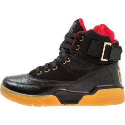Tenisówki męskie: Ewing EWING 33 RICK ROSS Tenisówki i Trampki wysokie black/metallic gold/red