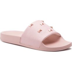 Klapki TED BAKER - Sydeni 9-18465 Pink Blossom. Różowe klapki damskie Ted Baker, z aplikacjami, ze skóry ekologicznej, bez obcasa. W wyprzedaży za 279,00 zł.
