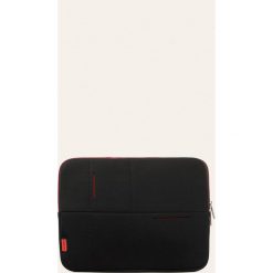 Samsonite - Pokrowiec na laptopa. Czarne etui damskie Samsonite, z poliesteru. Za 199,90 zł.