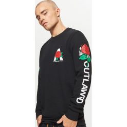 Bluza z motywem róży - Czarny. Czarne bluzy męskie rozpinane marki Cropp, s. Za 99,99 zł.