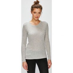 Vero Moda - Bluzka. Szare bluzki asymetryczne Vero Moda, l, z dzianiny, casualowe, z okrągłym kołnierzem. W wyprzedaży za 59,90 zł.