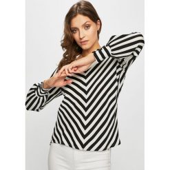 Only - Bluzka. Czarne bluzki damskie marki ONLY, bez wzorów, z poliesteru, bez kołnierzyka, bez rękawów. Za 119,90 zł.