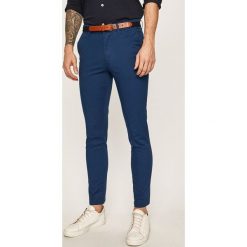 Selected - Spodnie. Różowe spodnie męskie Selected, w paski, z elastanu, casualowe. W wyprzedaży za 229,90 zł.