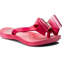 Japonki ZAXY - Link Thong Kids 82051 Fuksja 90063 W385023 29990. Różowe sandały dziewczęce Zaxy, z tworzywa sztucznego, bez zapięcia. W wyprzedaży za 89,00 zł.