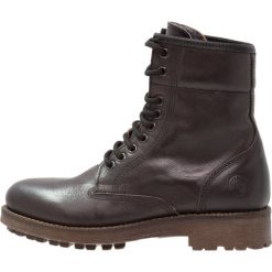 Sneaky Steve RUSTY Botki sznurowane black london. Czarne botki damskie skórzane marki Sneaky Steve, na sznurówki. W wyprzedaży za 575,20 zł.
