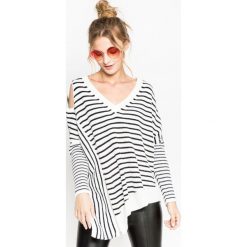 Medicine - Sweter Nocturne. Szare bez kategorii marki MEDICINE, s, z dzianiny, z asymetrycznym kołnierzem. W wyprzedaży za 79,90 zł.