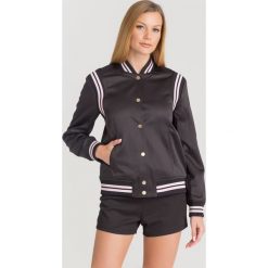 BOMBERKA Armani Exchange. Czarne kurtki damskie xl, z aplikacjami. Za 470,00 zł.