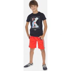 Mayoral - Szorty dziecięce 128-172 cm. Niebieskie spodenki chłopięce Mayoral, bez wzorów, z elastanu. Za 96,90 zł.