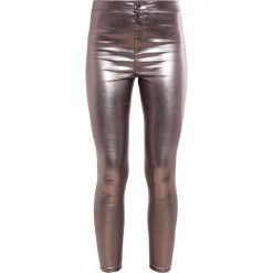 Boyfriendy damskie: Miss Selfridge STEFFI Jeans Skinny Fit metallic
