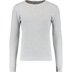 Swetry klasyczne męskie: Solid GYDEN Sweter mottled light grey