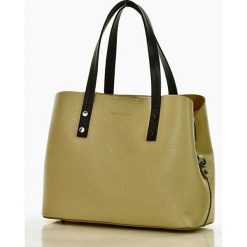 Marco mazzini torebka kuferek handbag skóra jasny beż latte. Kuferki damskie MAZZINI, w paski, ze skóry, eleganckie. W wyprzedaży za 299,00 zł.