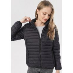 Czarna Kurtka Ouriel. Czarne kurtki damskie Born2be, s, bez wzorów, bez kaptura. Za 169,99 zł.