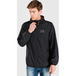 Armani Exchange Blouson Kurtka Czarny. Czarne płaszcze męskie Armani Exchange, s, bez wzorów, z poliesteru. Za 946,95 zł.