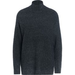 Swetry klasyczne damskie: J.LINDEBERG MATHI CHUNKY Sweter green mouline